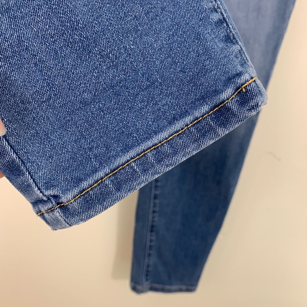 Vineyard Vines Skinny Leg Jeans - Picture 8 of 8